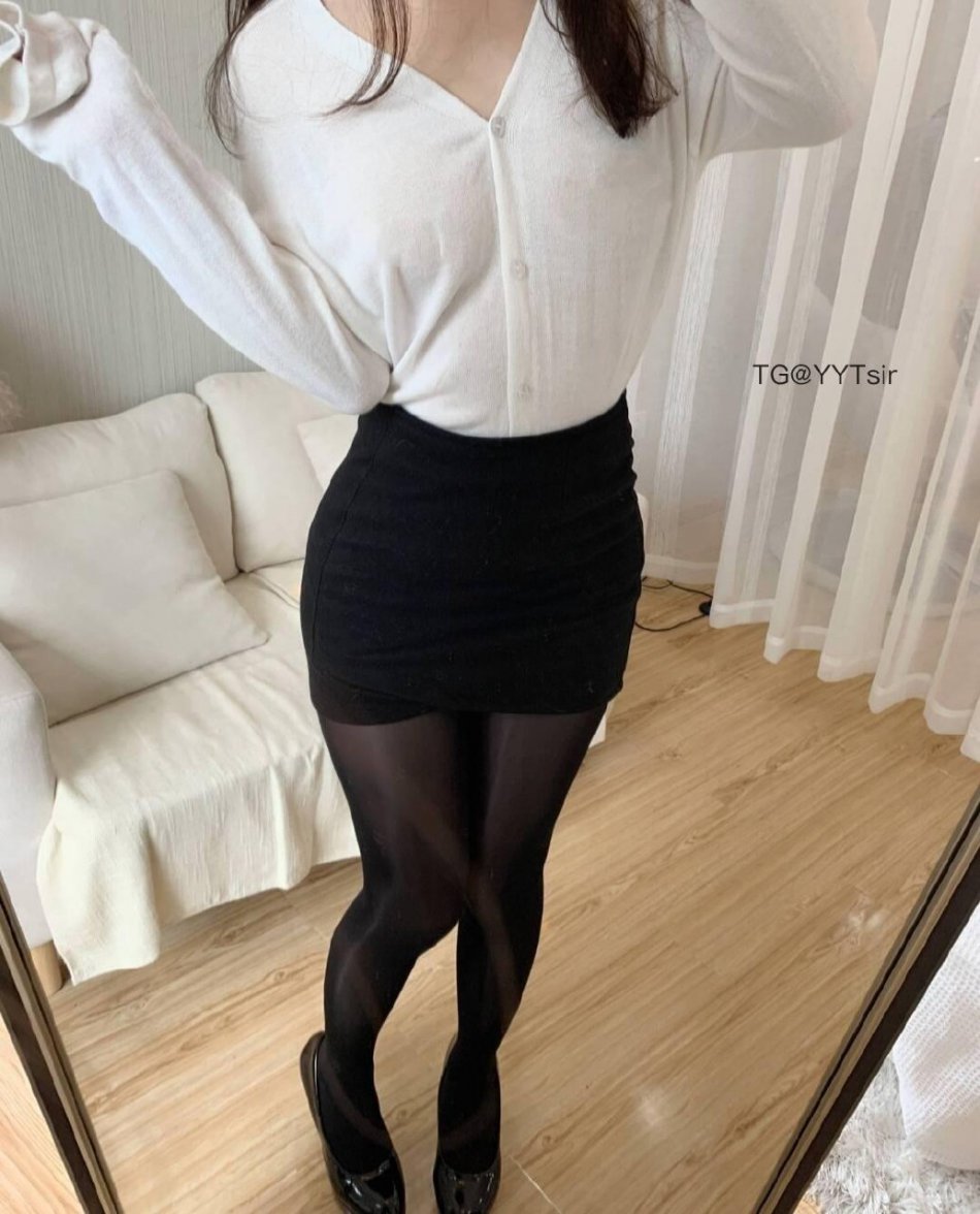 你的小奶猫 2025-07-01 13:14:01 穿高跟加美图秀秀能把我拉到170高 第12张