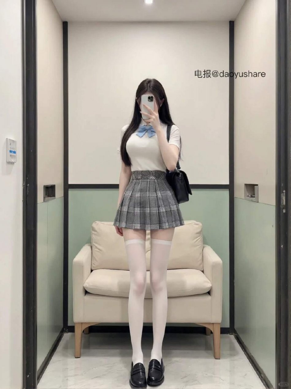 小奶猪🐽 2025-07-07 10:52:38 更新会有点慢噢~你们🉑不能忘记我了呦 小奶猪 第4张