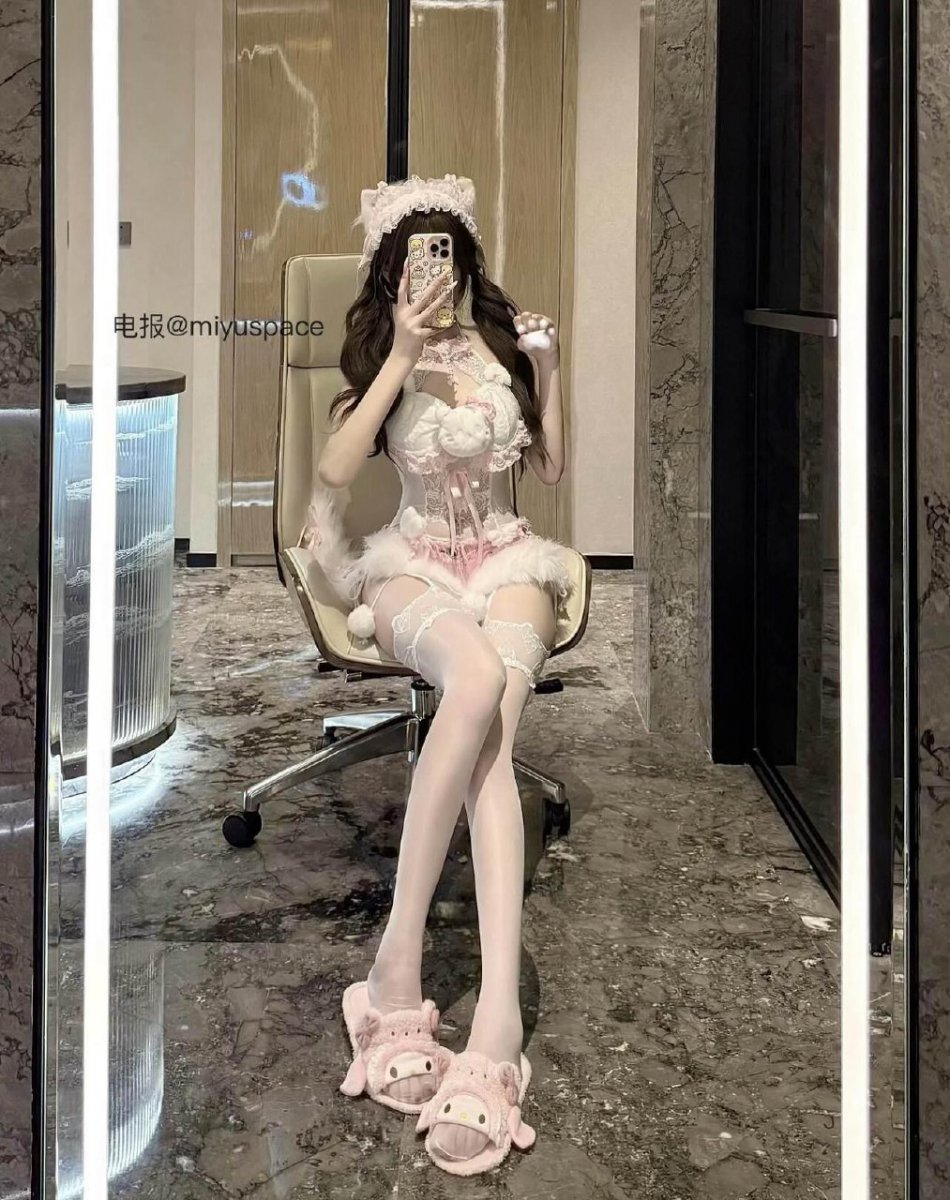 小妞妞💕 2025-07-20 05:02:53 即兴一来…就想玩火🔥 小妞妞 第4张