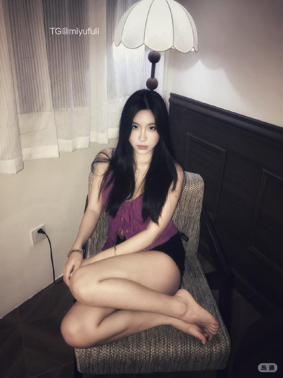 yhhhly 2025-07-23 15:50:29 你的第一句话能是我爱你吗