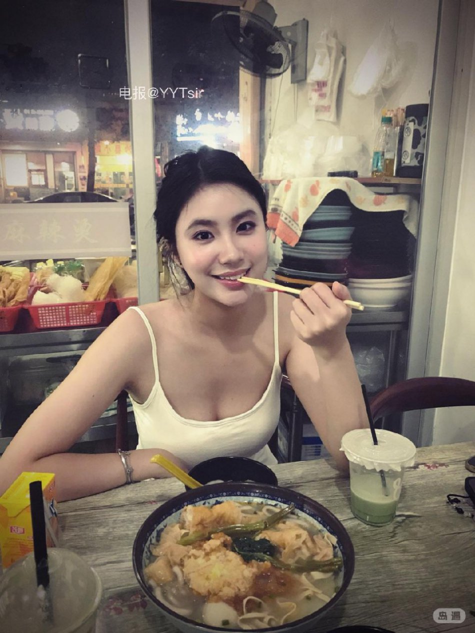 yhhhly 2025-07-23 15:50:29 你的第一句话能是我爱你吗