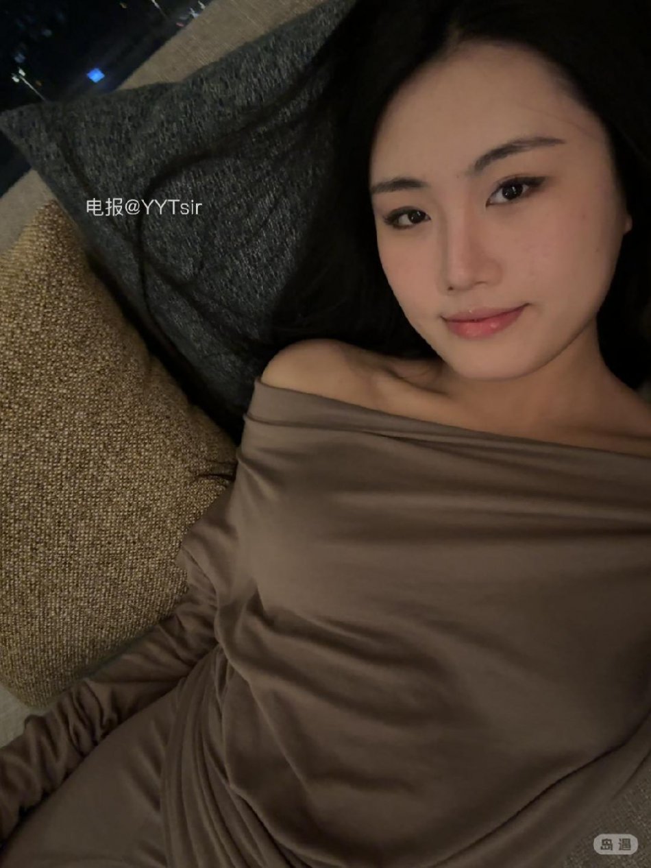 caelum：） 2025-07-07 19:04:53 甜甜小熊🐻 突然出现一下ʕ ᵔᴥᵔ ʔ