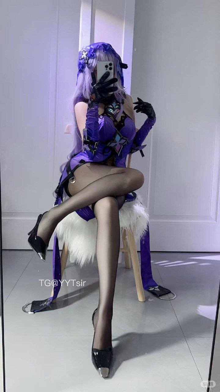 洛酱TUT 2025-07-19 17:53:50 除了恋爱没有什么好谈的