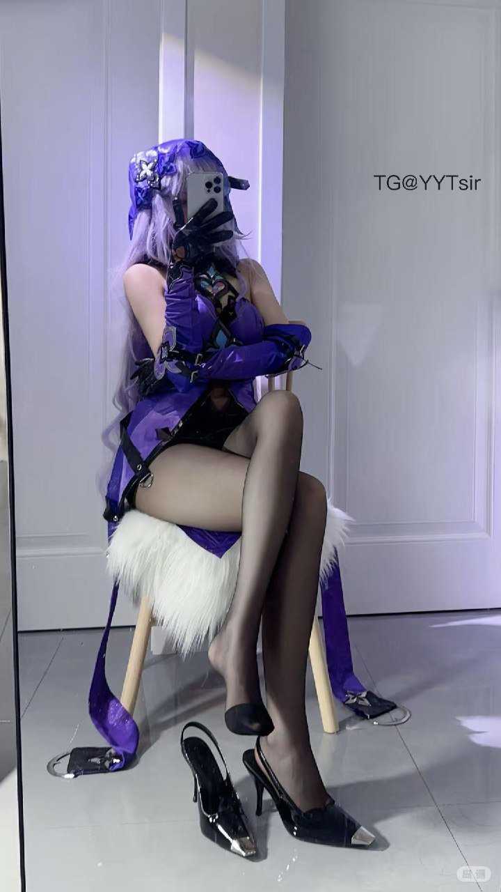 洛酱TUT 2025-07-19 17:53:50 除了恋爱没有什么好谈的