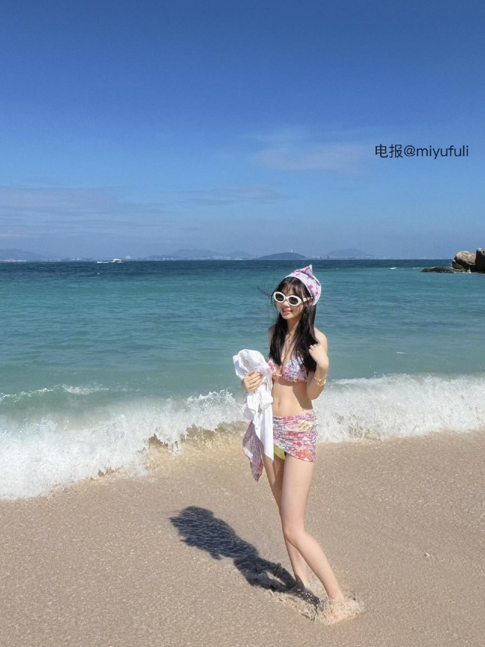 木木同学 2025-07-16 16:06:47 惊喜反差 比基尼