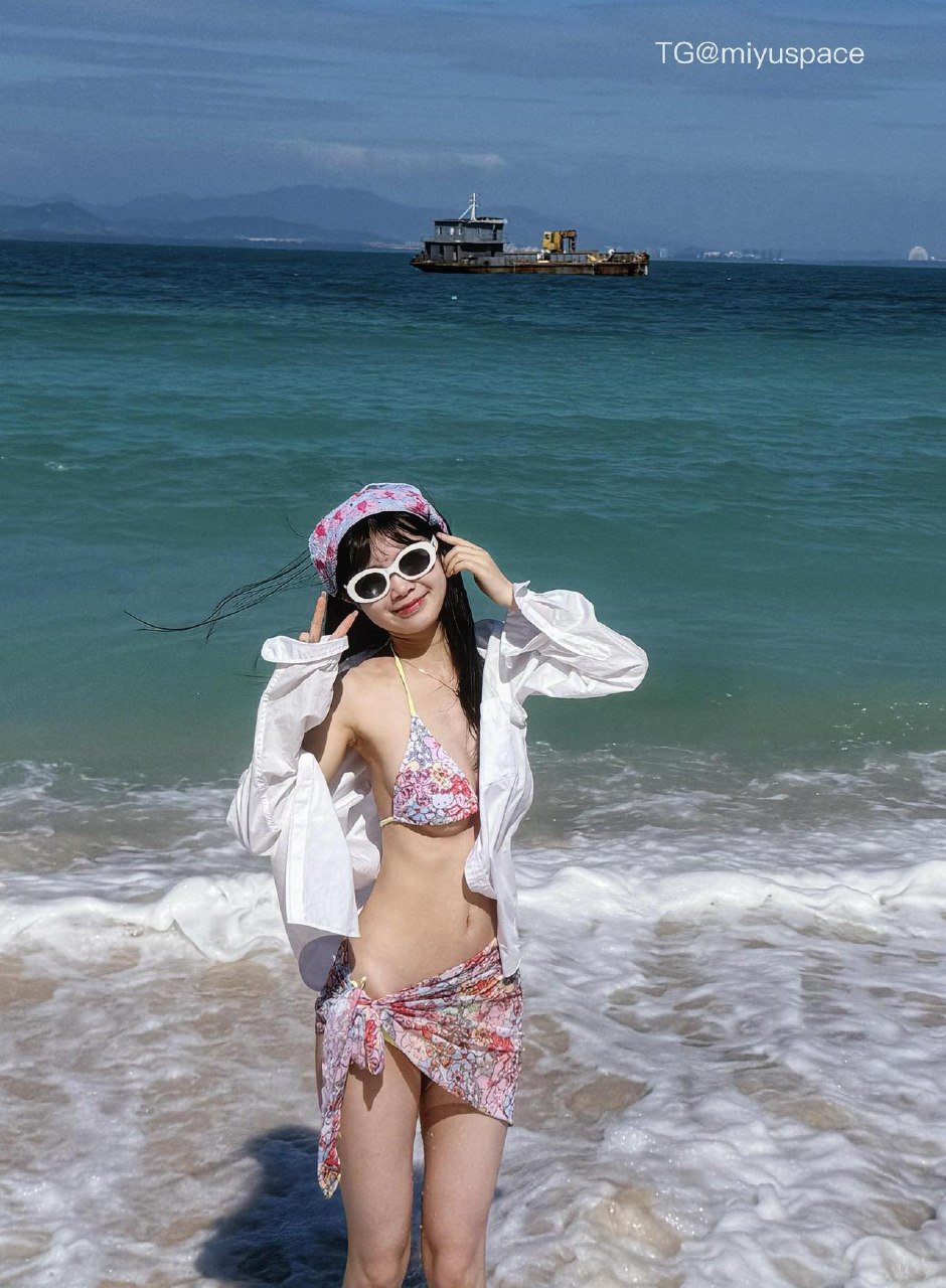 木木同学 2025-07-16 16:06:47 惊喜反差 比基尼