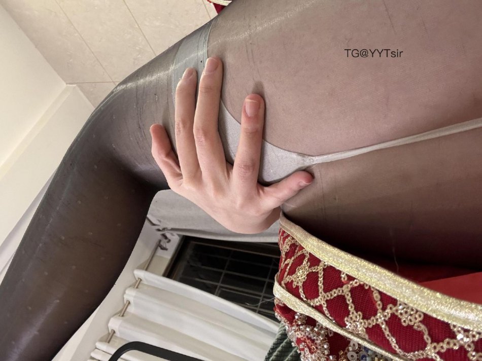 粉红喵喵 2025-07-12 16:32:26 黑丝➕ 皮鞭哦