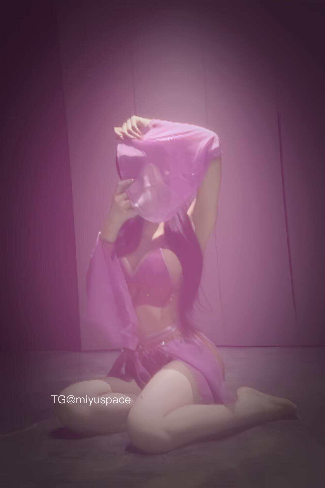 嘉欣 2025-08-06 10:54:22 紫色的韵味 第2张