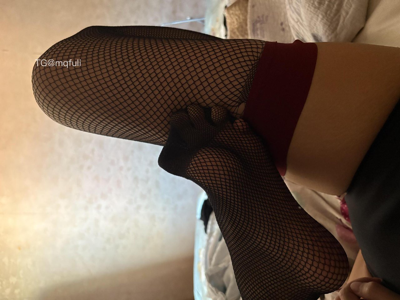 麦香鱼 2025-08-08 14:18:29 网袜穿着属实不如黑丝穿着舒服 第11张