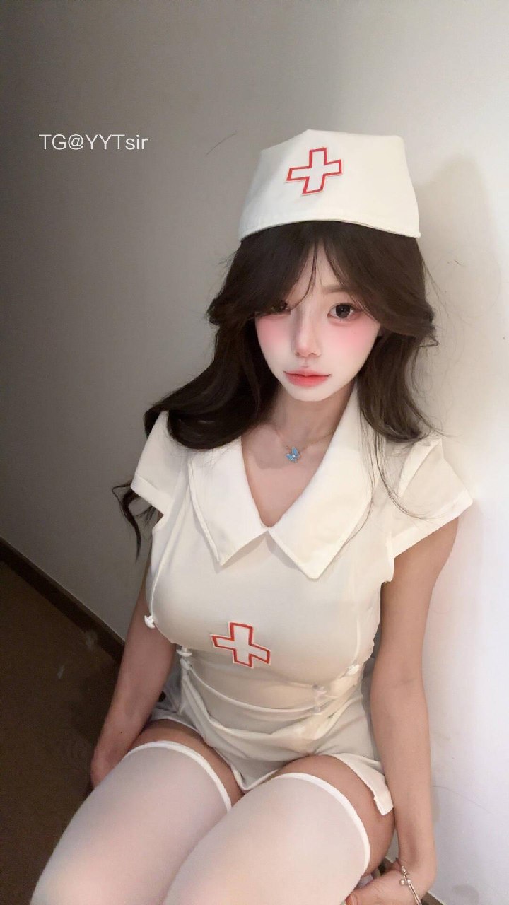 呆呆 2025-08-09 11:04:38 护士装即是如此 第1张