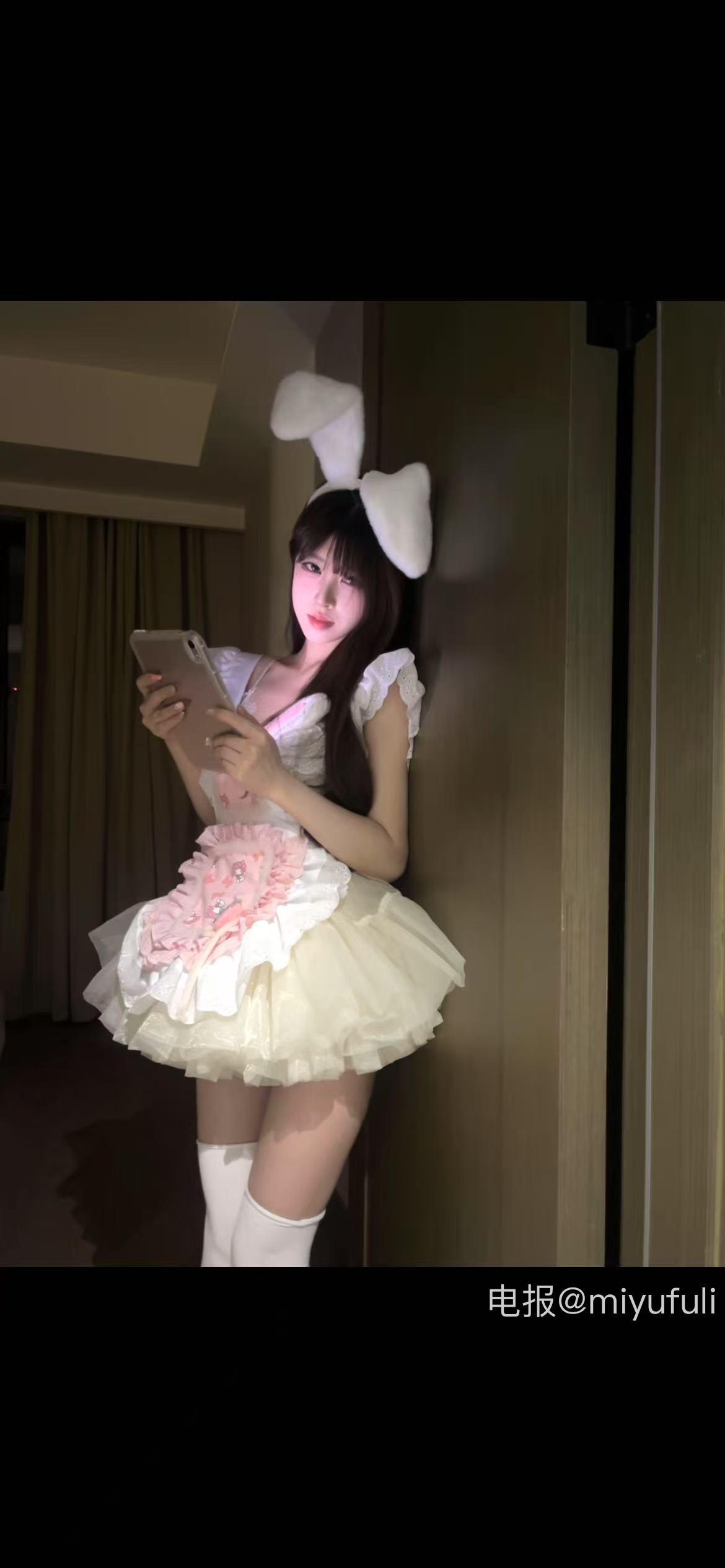 倩倩 2025-08-09 10:49:46 照片 第1张