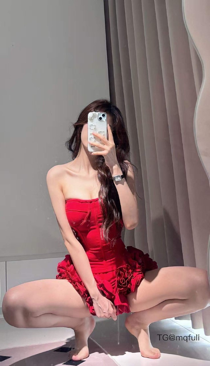 小霞佩奇 2025-08-08 16:42:30 谁说的红色都是绝绝子呀👻 第1张