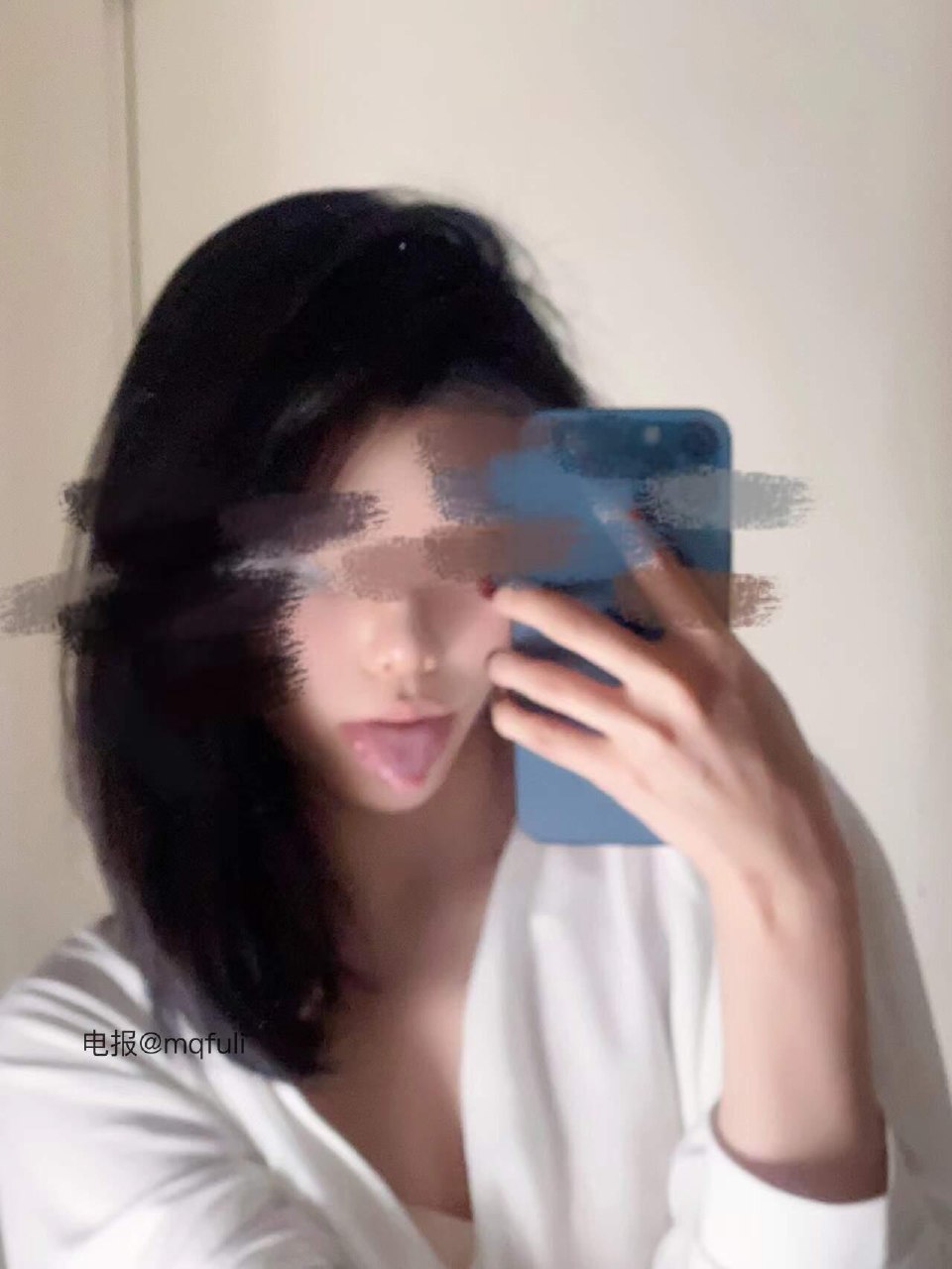 yummyki 2025-08-03 22:47:32 叉开了，怎么坐？ 第1张