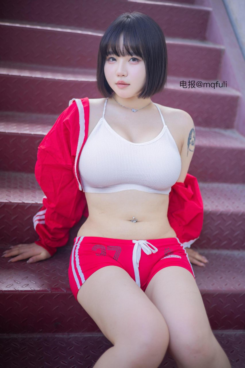 肉团娜子 2025-08-11 17:20:31 有喜欢运动风的宝宝吗 第1张