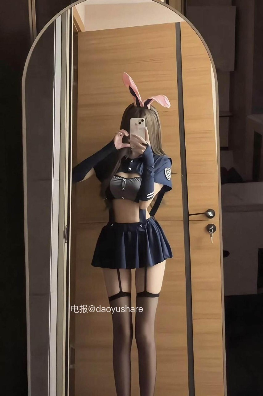 小酱粒 2025-08-12 13:01:30 看看今天逮捕谁！ 第1张