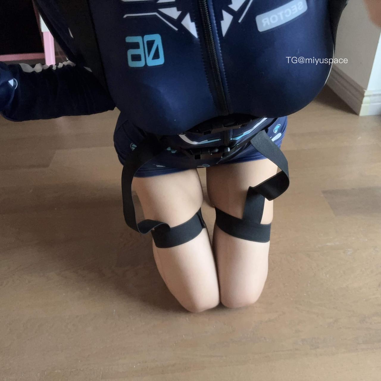 小熊酱 2025-08-12 14:18:02 今日份跟粉丝视频互动穿搭 ootd 第4张