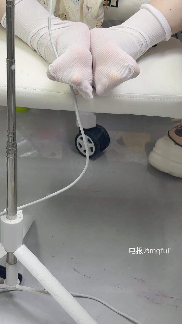 萌子哭哭 2025-08-13 02:46:02 白袜嘻嘻 第4张