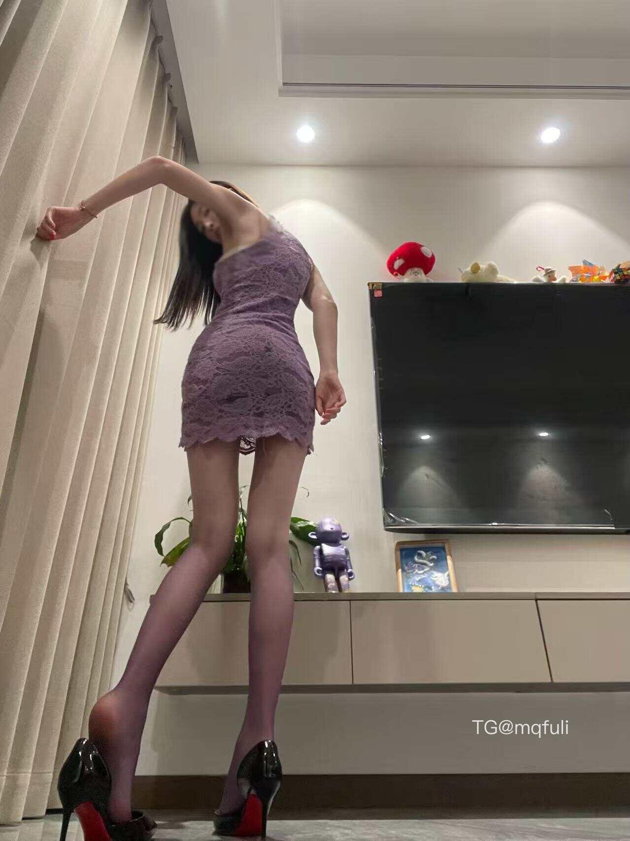 粉红小香猪 2025-08-13 15:01:58 天气热的话可以穿凉快一点 第5张