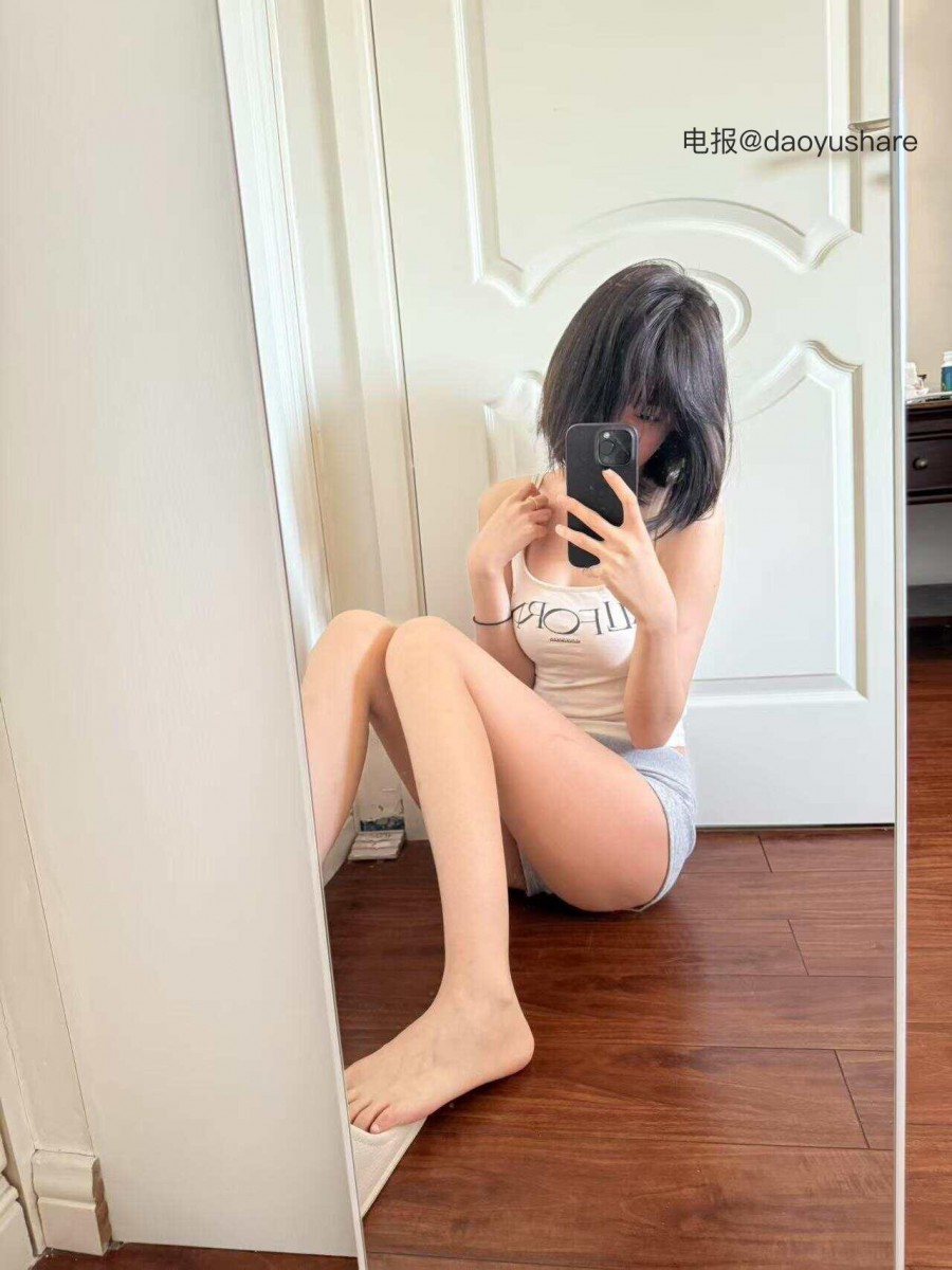 月饼 2025-08-15 01:17:43 晚上好呀宝宝们想我了没 第5张