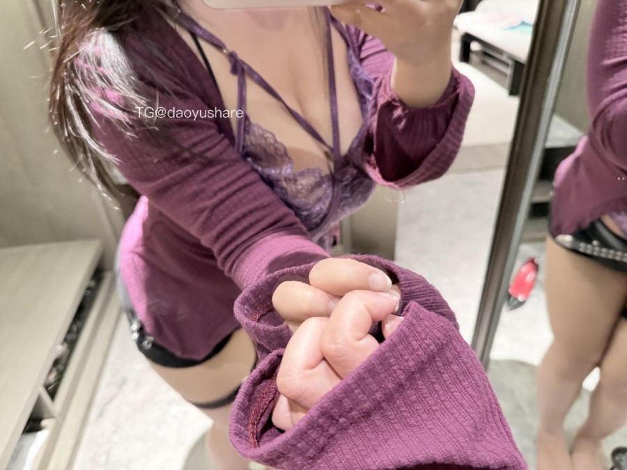 可爱多多杨 2025-08-14 21:22:21 五张精美紫色蕾丝战袍壁纸 第4张