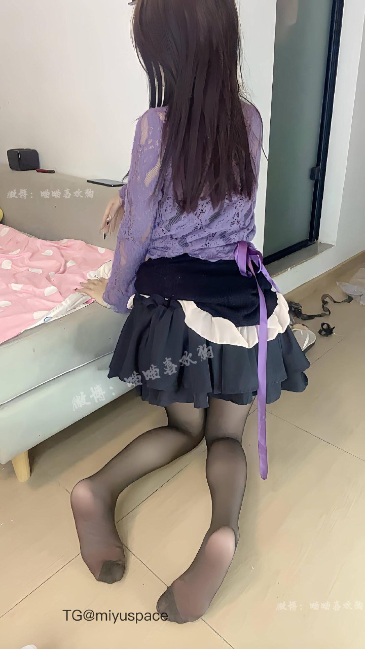 喵喵喜欢狗 2025-08-18 02:09:53 听说.....你喜欢黑丝？ 第1张