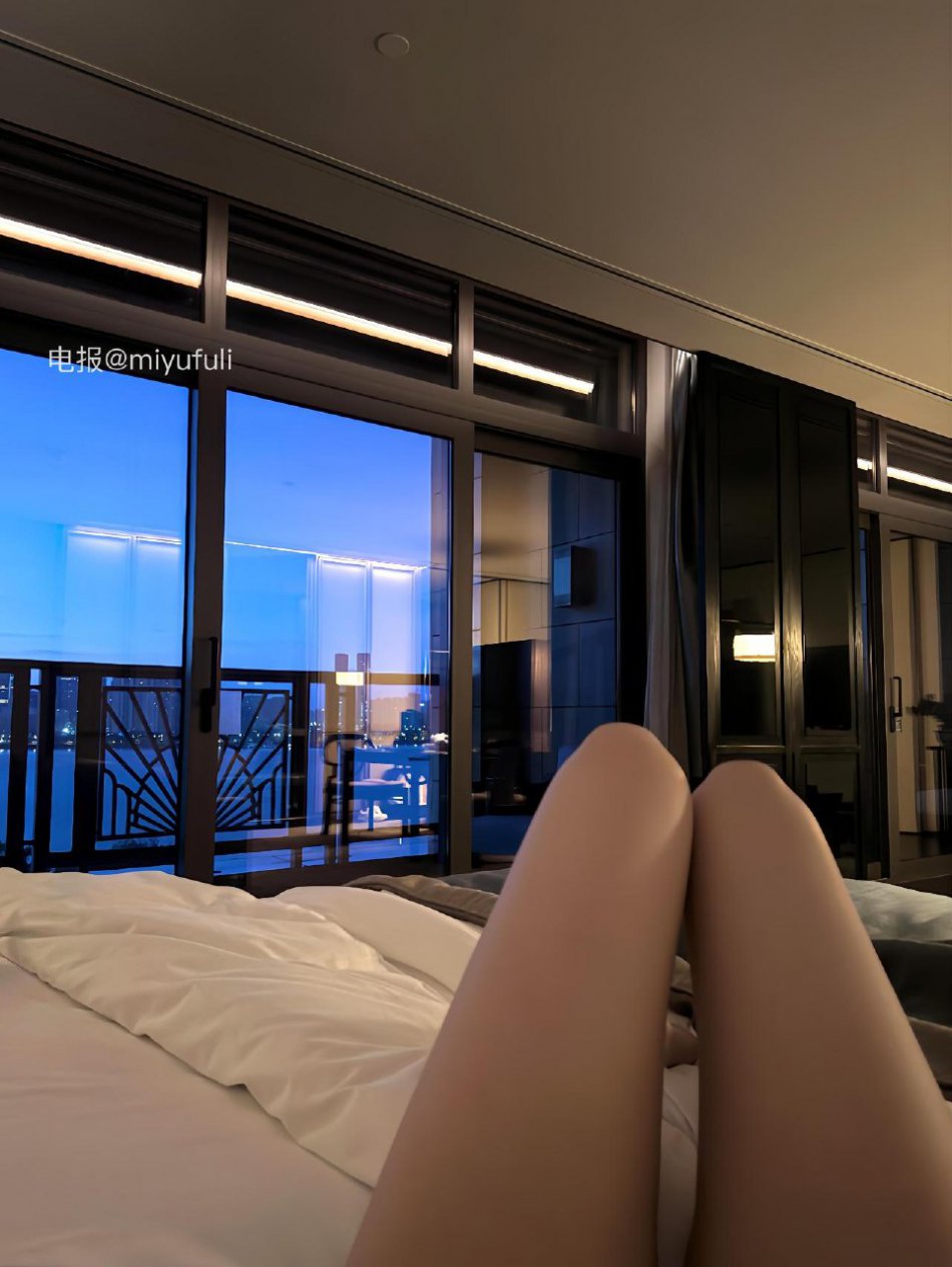 都快兔了 2025-08-17 19:42:43 她在酒店啊啊啊 都快兔了差点兔了 第3张