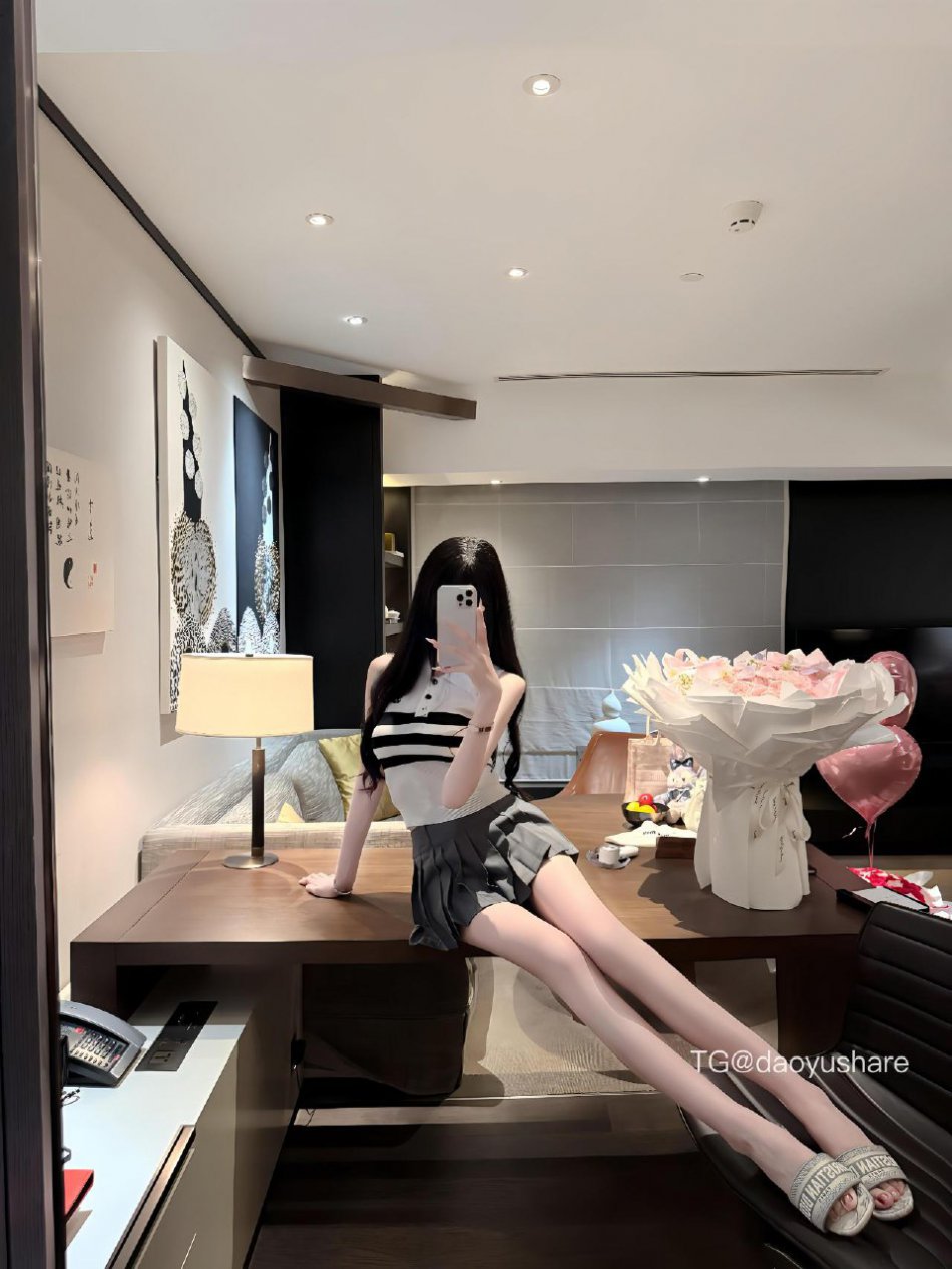 都快兔了 2025-08-17 19:53:10 来我家看熊出没 我带你看吉吉和毛毛 都快兔了差点兔了 第2张