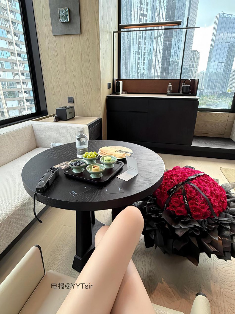 都快兔了 2025-08-17 19:53:10 来我家看熊出没 我带你看吉吉和毛毛 都快兔了差点兔了 第5张