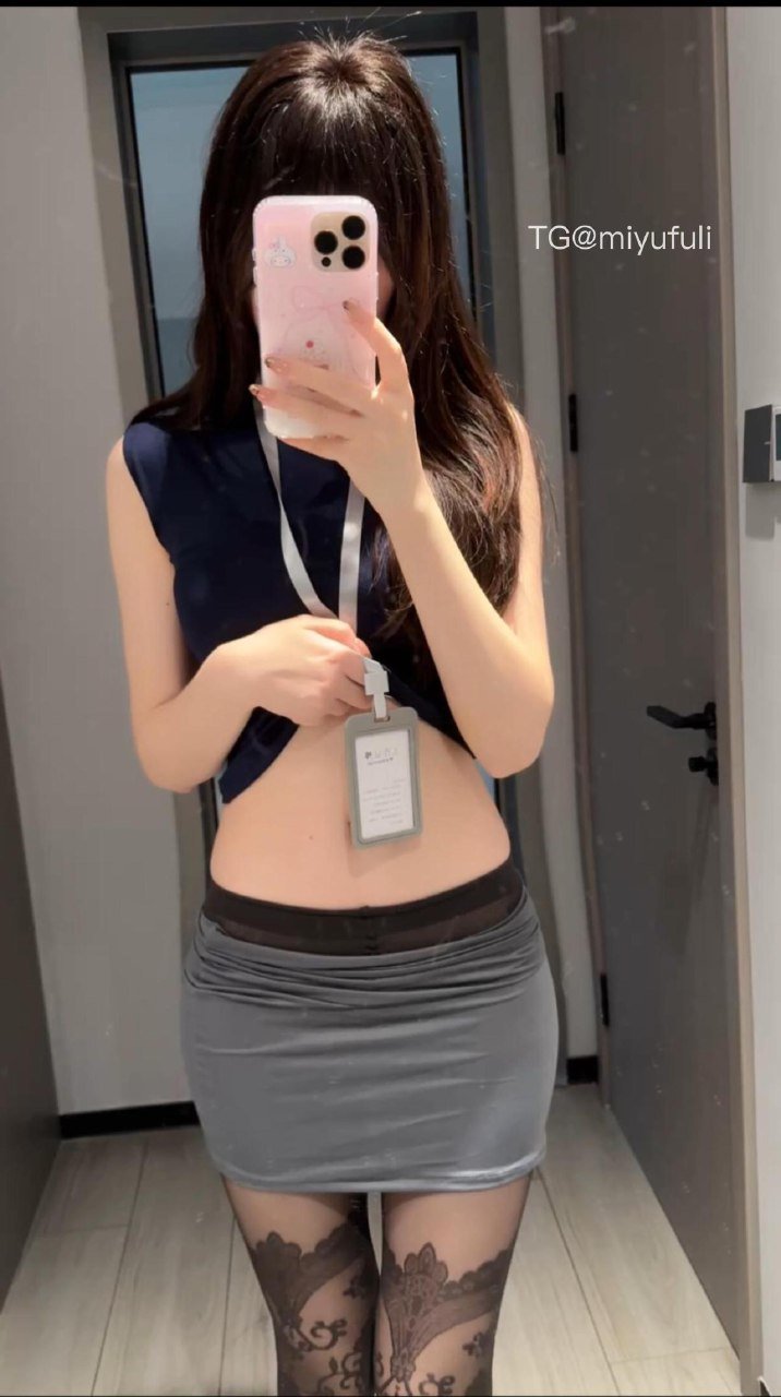 林扣弦 2025-08-18 18:04:24 是你喜欢的制服吗😏 第2张