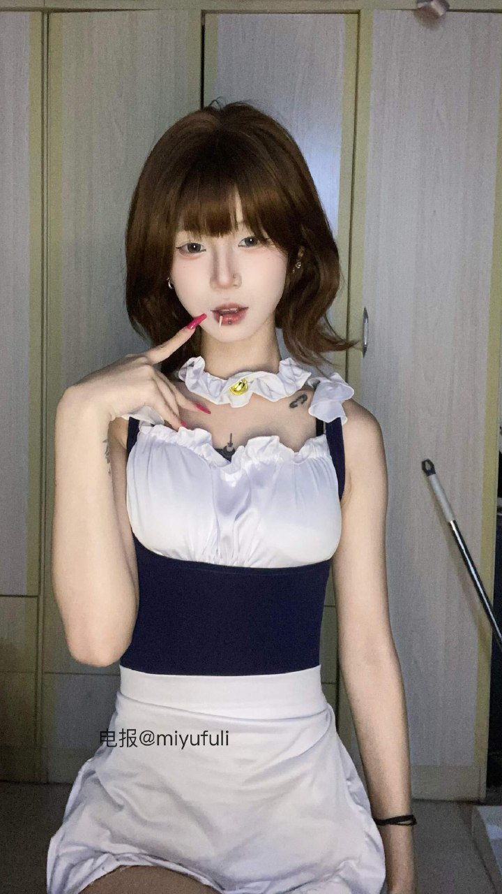 是虎虎a 2025-08-19 01:13:17 哥哥逃不出我的手掌心的 第1张