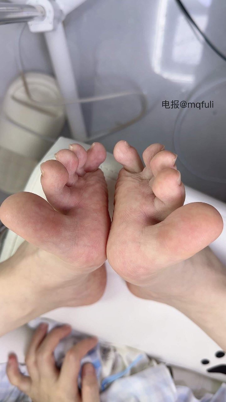 萌子哭哭 2025-08-20 05:40:25 🥰😍😍😍 第3张