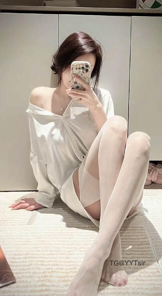 午夜桃香 2025-08-20 13:34:59 可以就叫我吗？就两个字 第12张