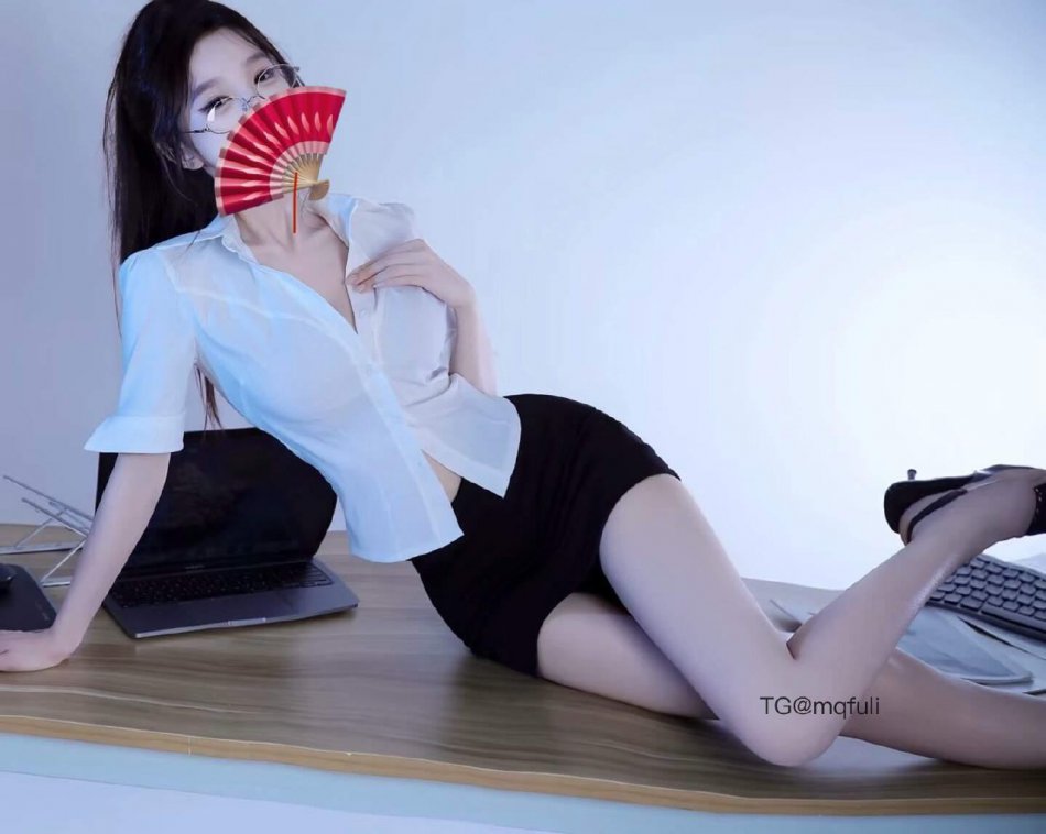 午夜桃香 2025-08-20 13:34:59 可以就叫我吗？就两个字 第29张