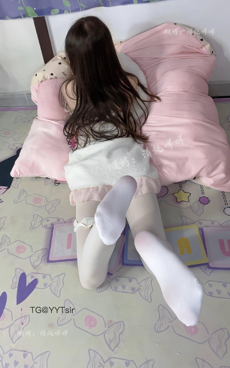 清纯咩咩 2025-08-21 03:37:59 喜欢吃雪糕吗？ 第1张