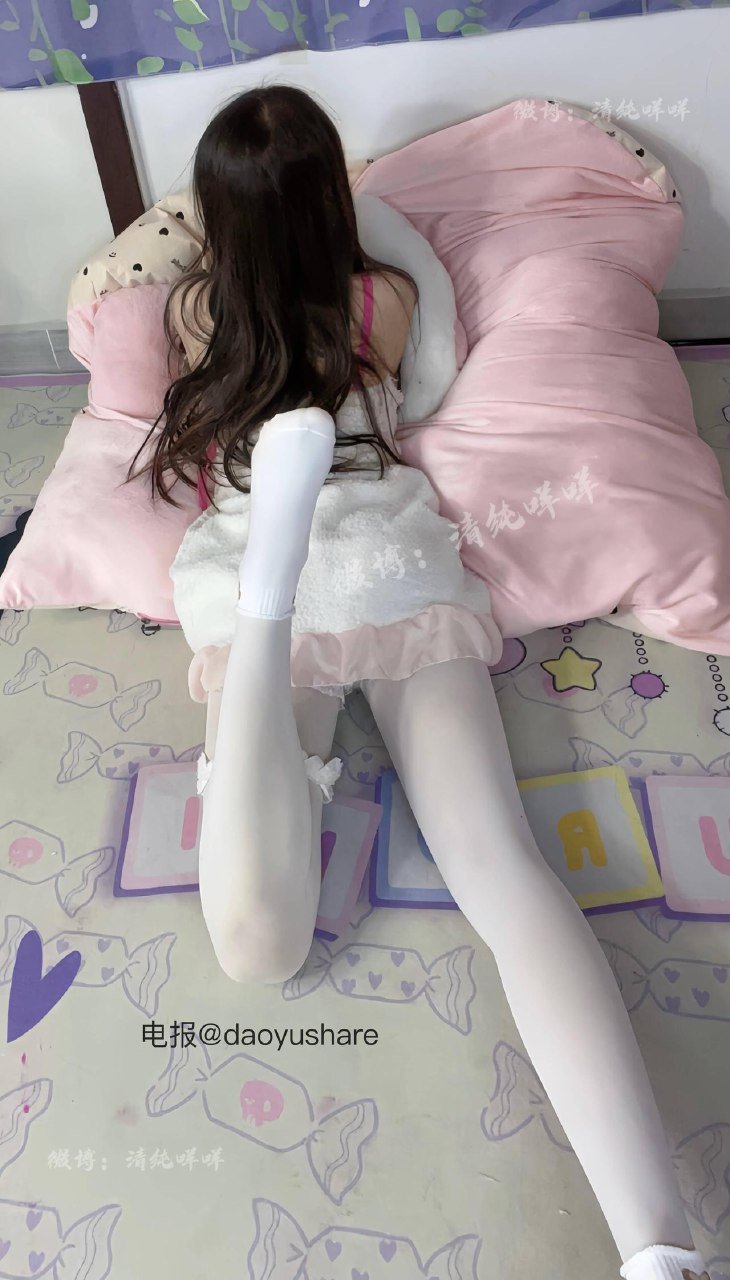 清纯咩咩 2025-08-21 03:37:59 喜欢吃雪糕吗？ 第3张