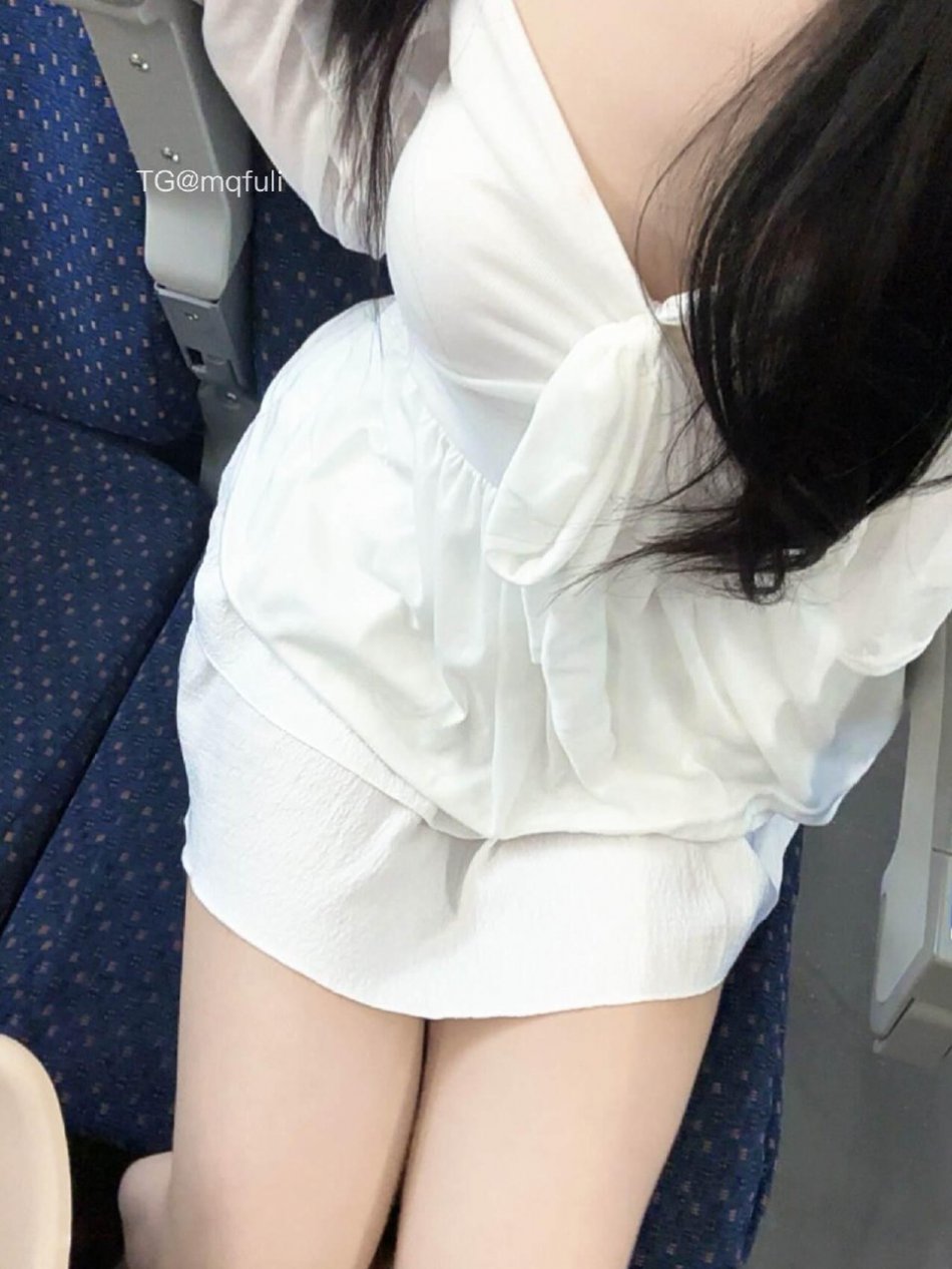 小澄儿 2025-08-22 02:17:02 我本来长这样OvO 第4张