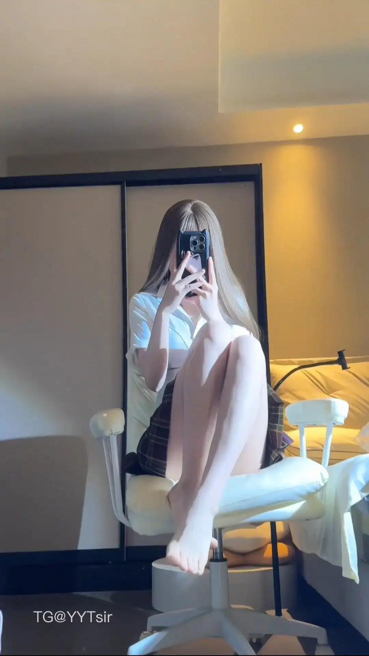 泥小汁 2025-08-22 11:11:39 联系我，有好看的 第2张