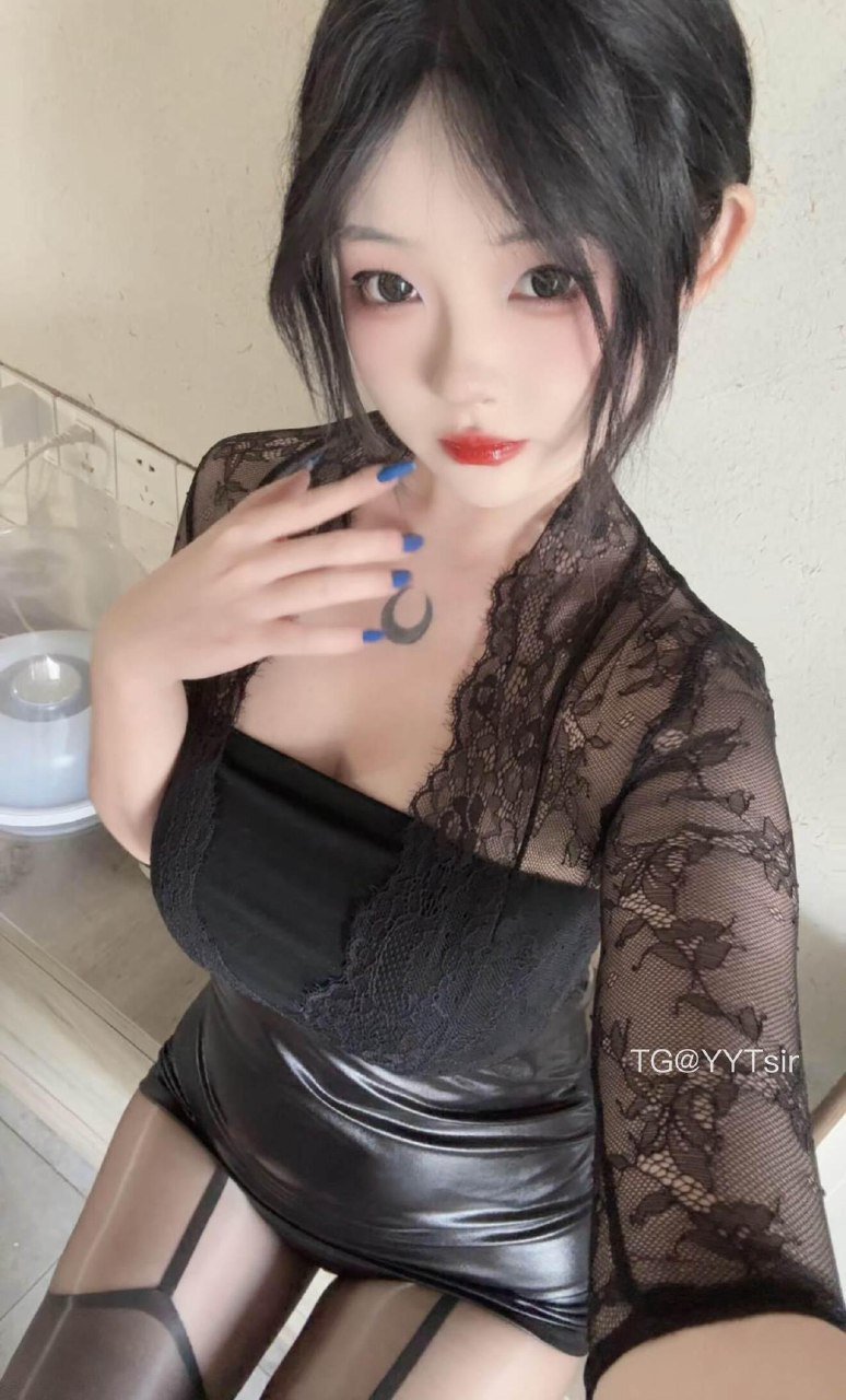 小瞳 2025-08-22 14:36:45 三好女人 好饿好困好想你 第7张