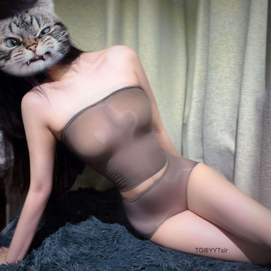 小桃 2025-08-22 19:58:11 新的照片和视频已更新 第1张