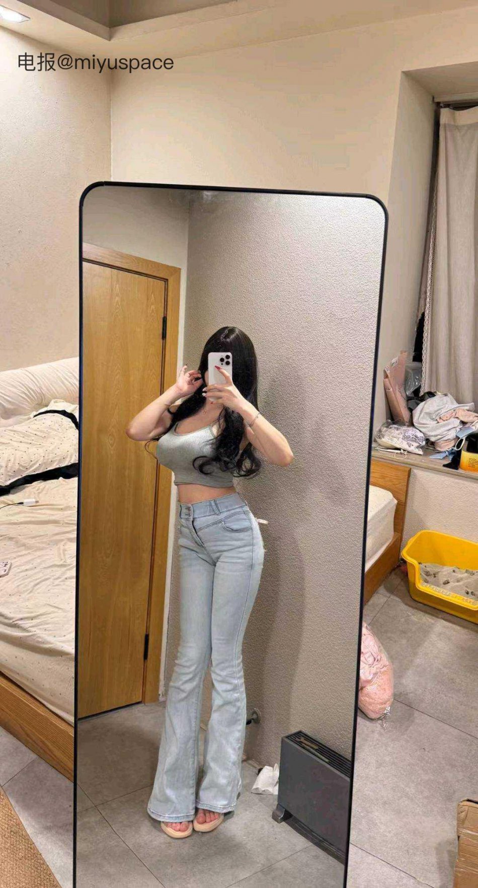 雪顶 2025-08-26 14:40:55 外面风大有什么被窝里说吧！🙊 第2张