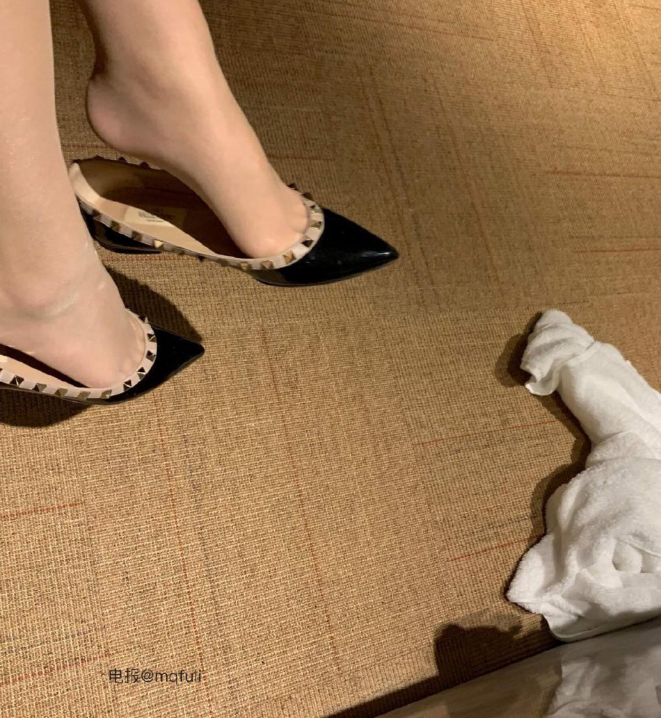 兔兔的小岛 2025-08-27 14:21:43 华伦天奴 第5张