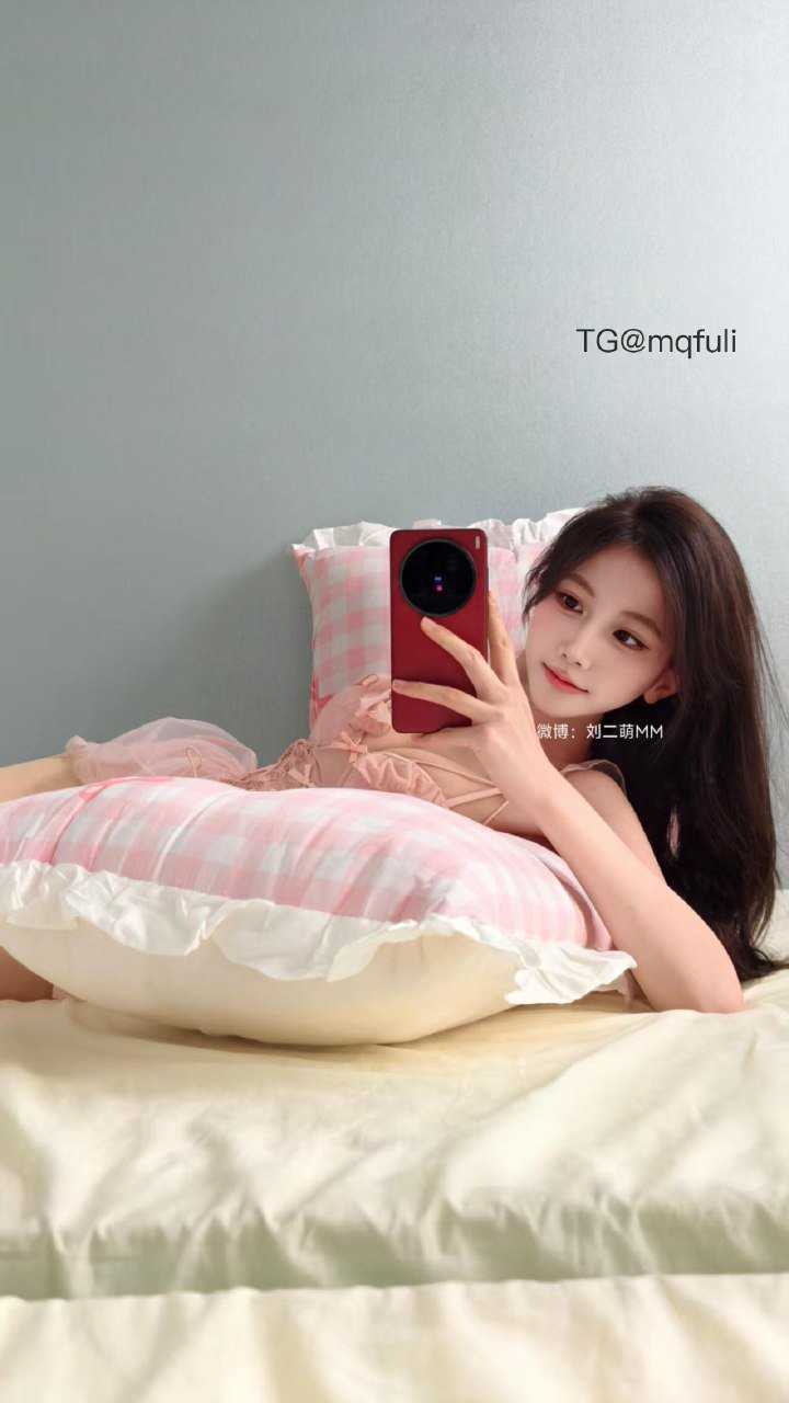 刘二萌 2025-08-27 13:35:47 腿控宝宝快来~