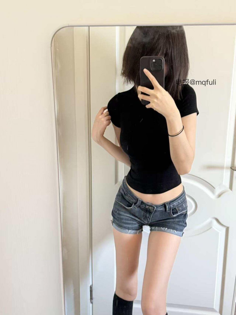 月饼 2025-08-28 09:48:26 宝宝们 早上好呀~ 第1张