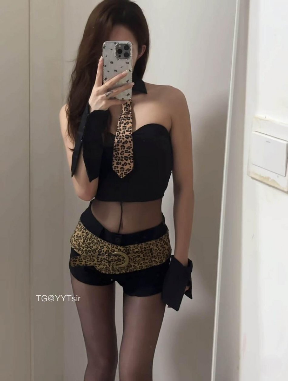 糖果不熬夜 2025-08-28 09:02:08 新花样，你们可喜欢？