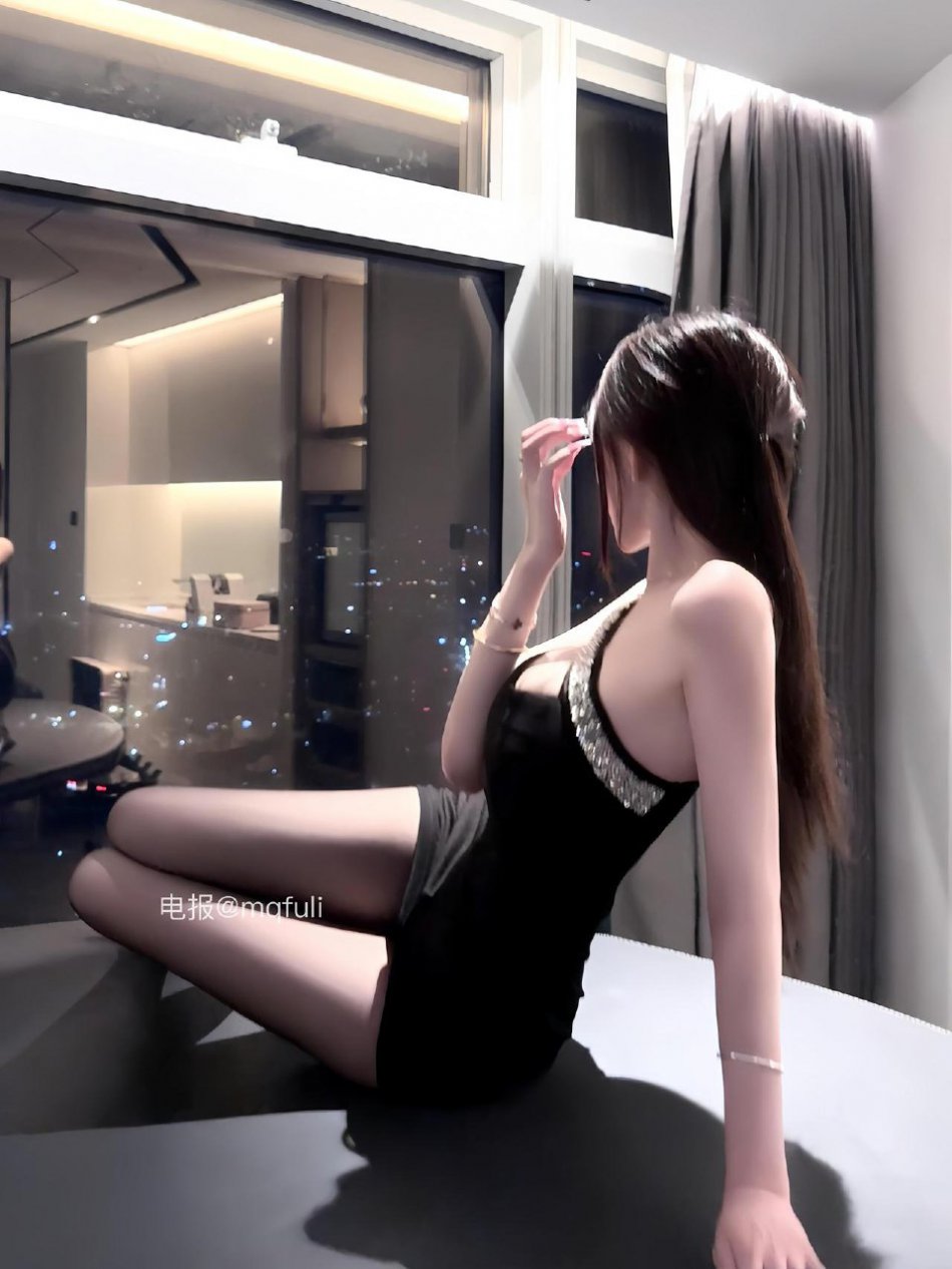 都快兔了 2025-08-27 22:48:36 少萝 都快兔了差点兔了 第1张