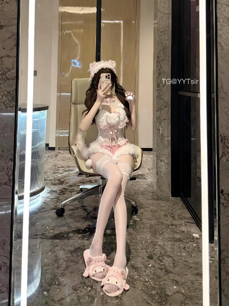 都快兔了 2025-08-27 22:48:36 少萝 都快兔了差点兔了 第7张