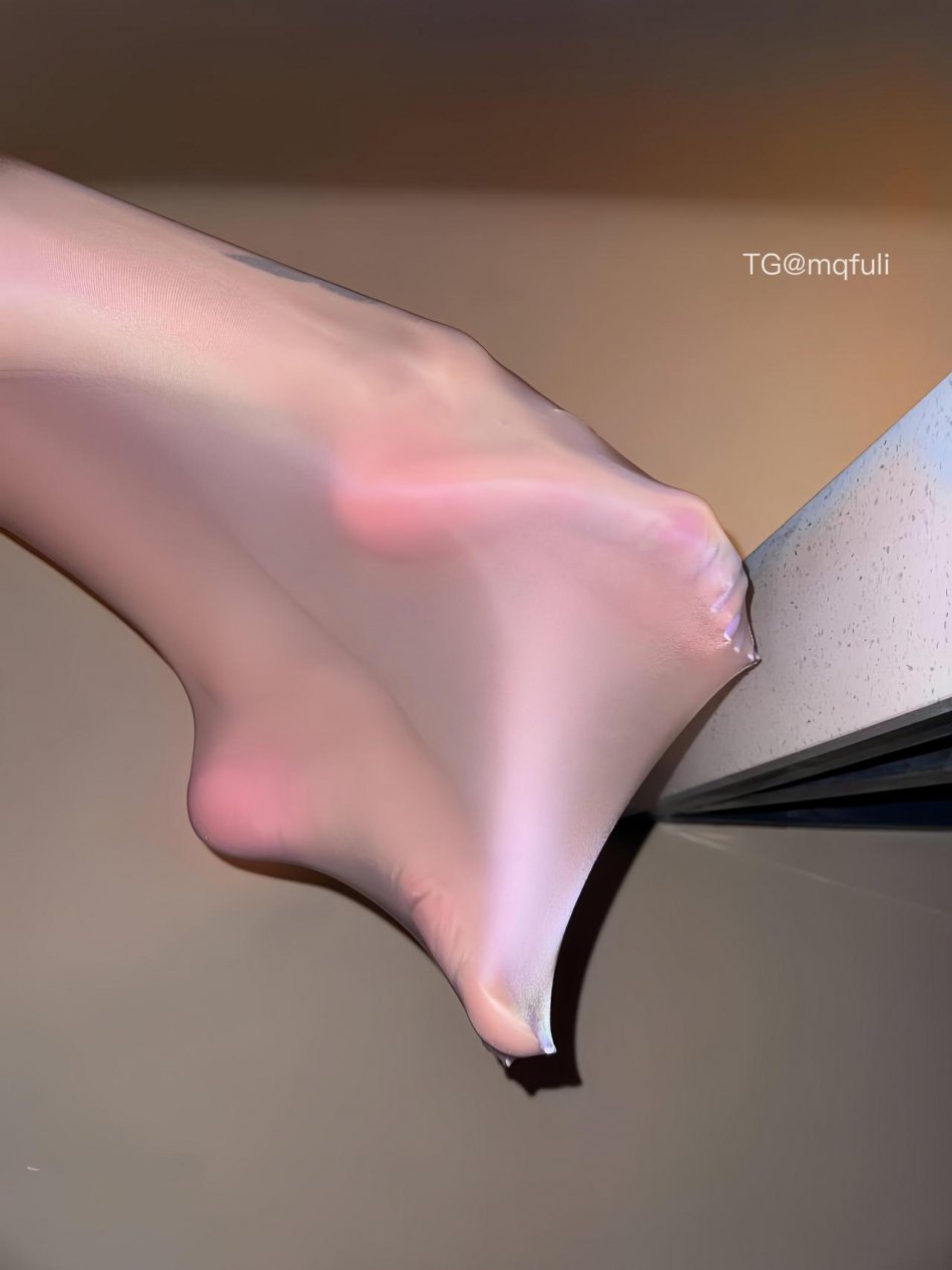 都快兔了 2025-08-27 23:53:22 照片 54p 都快兔了差点兔了 第18张