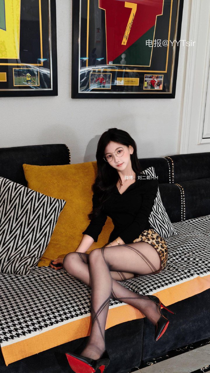 刘二萌 2025-08-28 12:03:13 你总想占我便宜