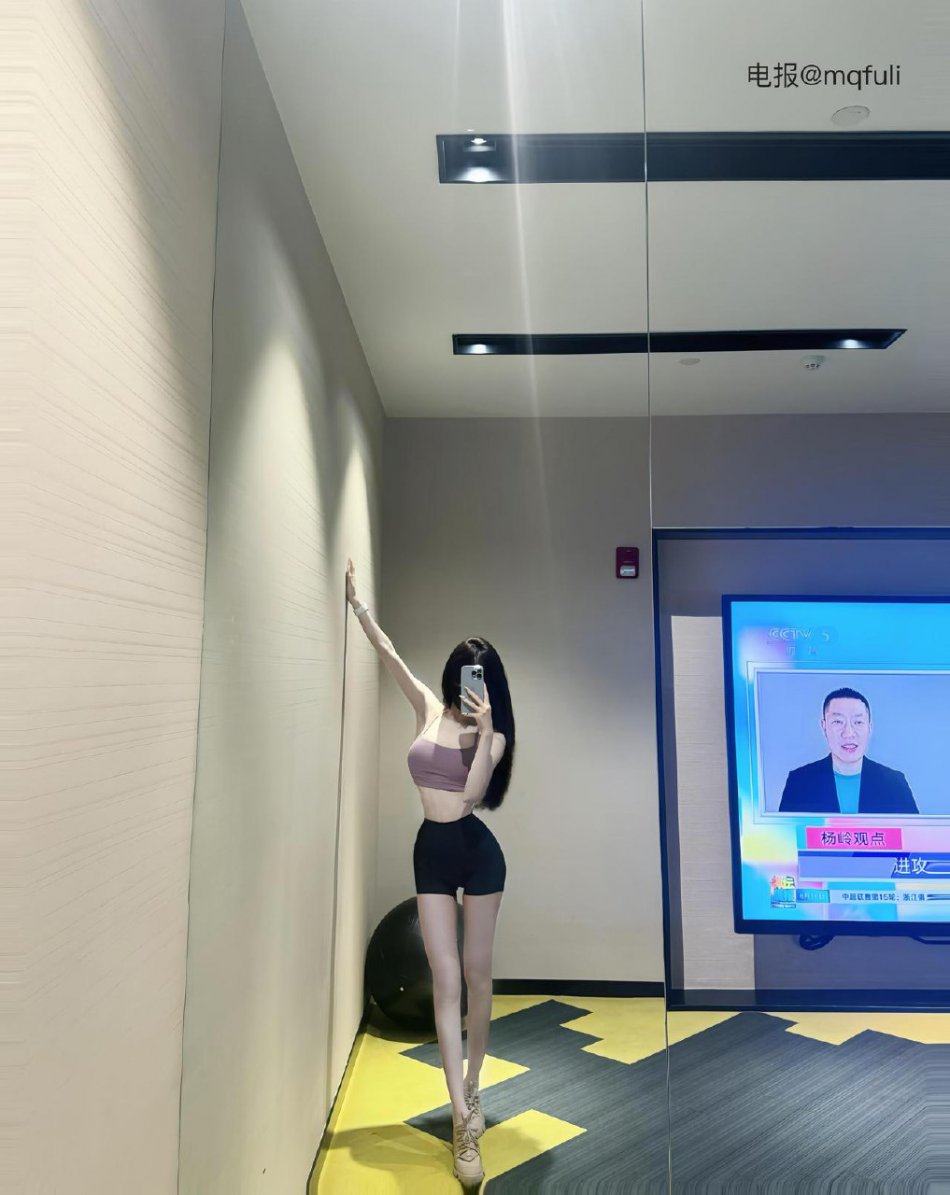 都快兔了 2025-08-28 15:03:05 照片 49p 都快兔了差点兔了 第1张