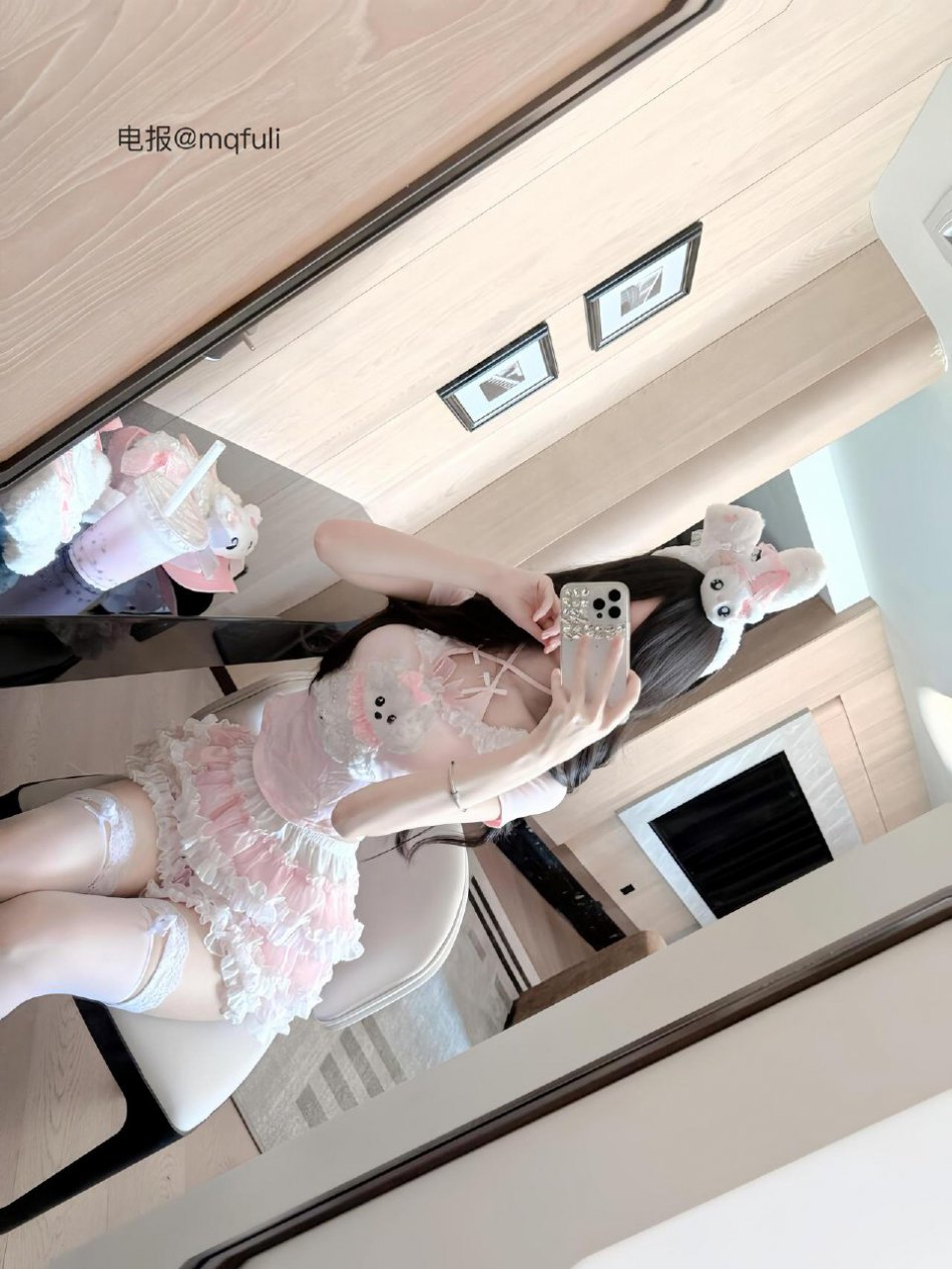 都快兔了 2025-08-28 18:16:25 照片合集 77p 都快兔了差点兔了 第4张